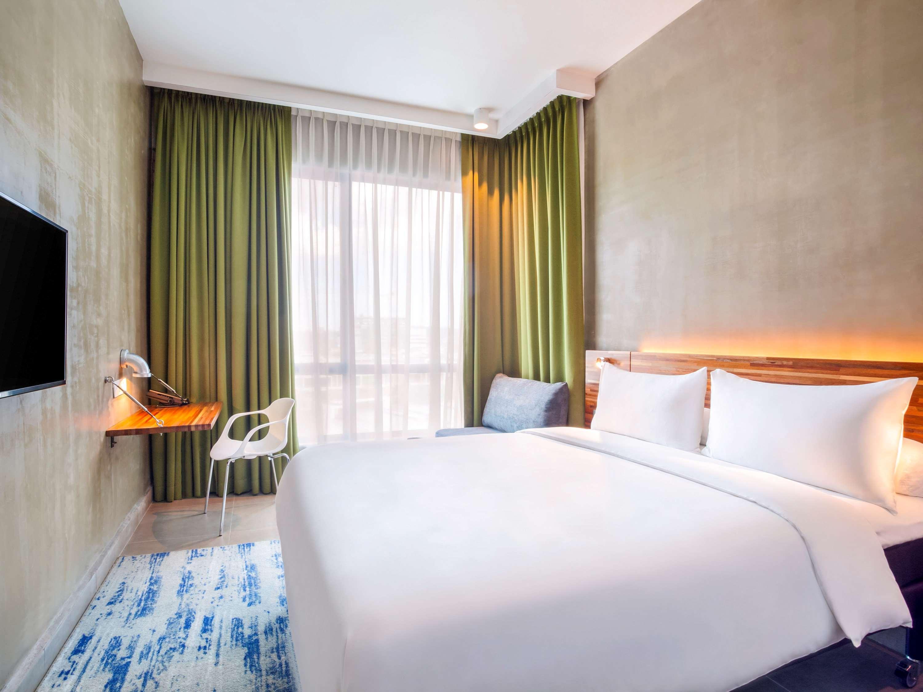 Ibis Styles Kota Kinabalu Inanam Hotel Екстериор снимка