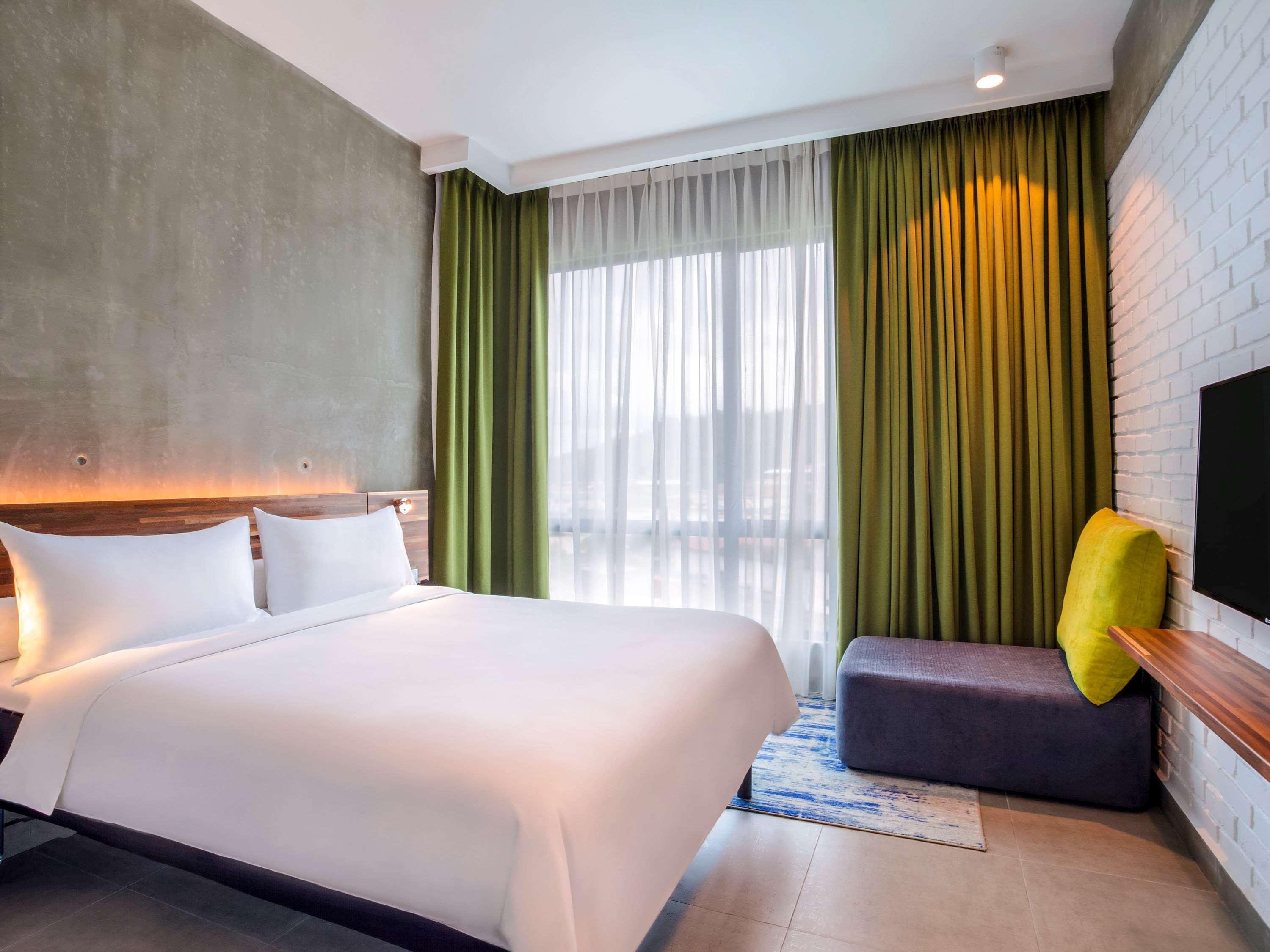 Ibis Styles Kota Kinabalu Inanam Hotel Екстериор снимка