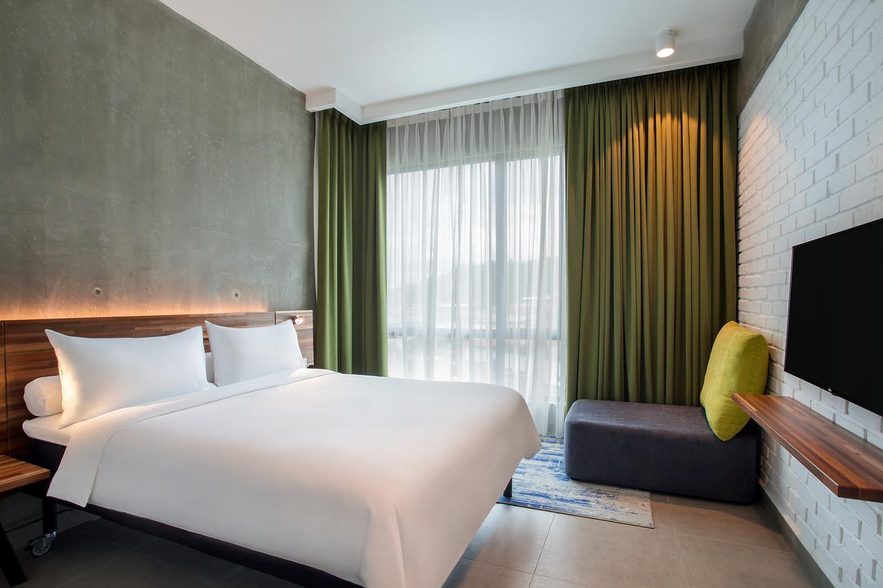 Ibis Styles Kota Kinabalu Inanam Hotel Екстериор снимка