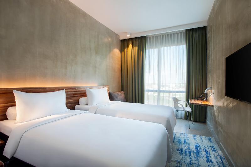 Ibis Styles Kota Kinabalu Inanam Hotel Екстериор снимка